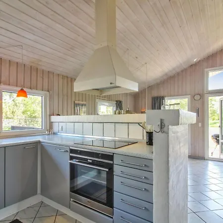 Holiday Apelone - 800m From The Sea In Nw Jutland By Interhome *