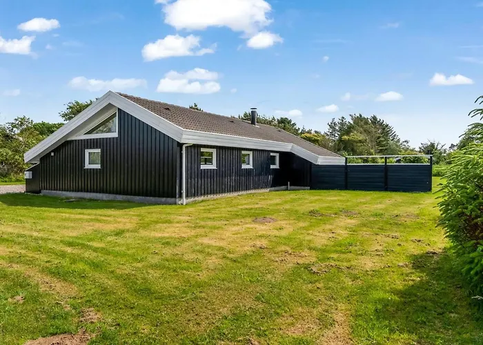 Apelone - 800m From The Sea By Interhome Hjørring